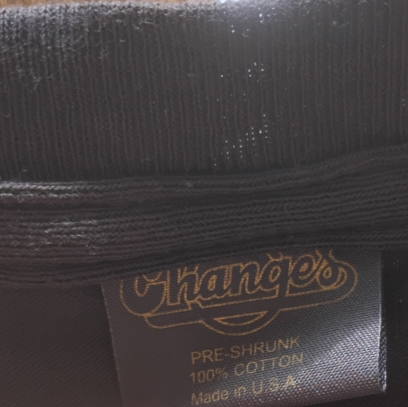 Skulls T-Shirt - Picture 5 of 5